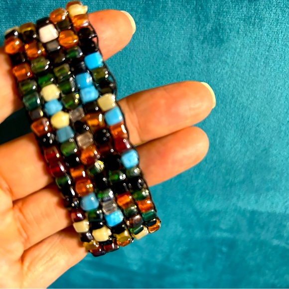 Multi Colored Stretch Bracelet - Picture 2 of 3